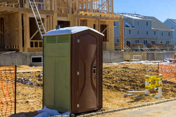 Best Emergency porta potty rental  in Mccom, OH