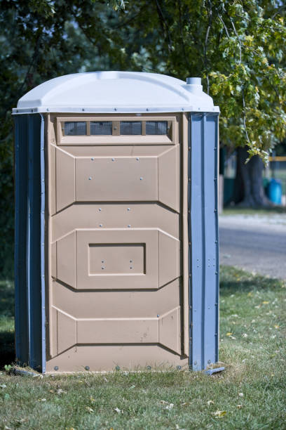 Best Best portable toilet rental  in Mccom, OH