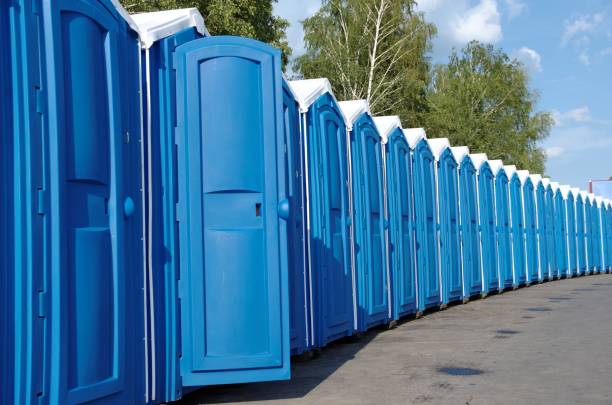 Best Portable toilet rental cost  in Mccom, OH